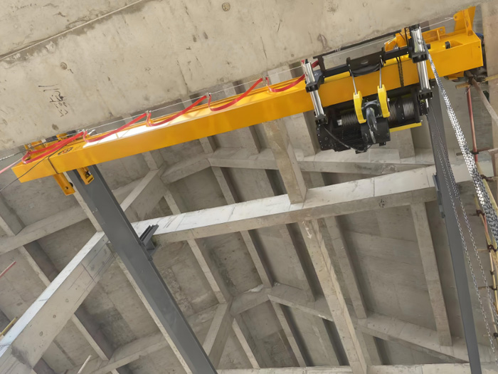 电动悬挂起重机