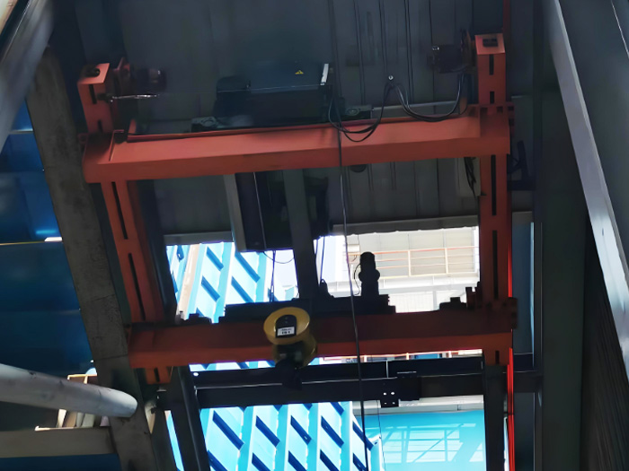 电动悬挂起重机