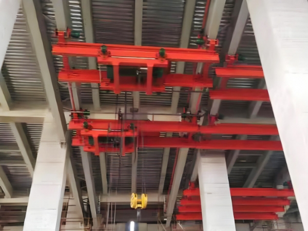 电动悬挂起重机