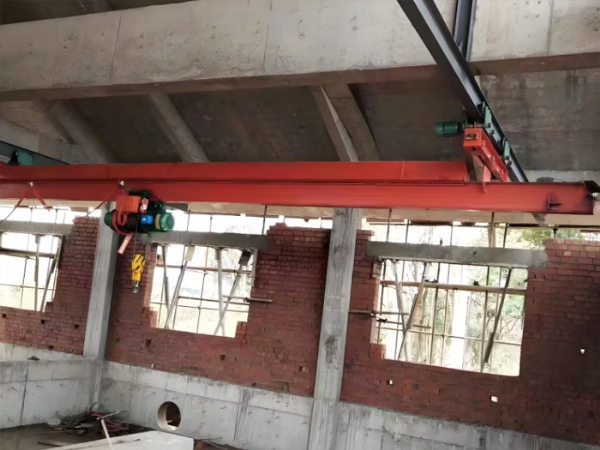 电动悬挂起重机